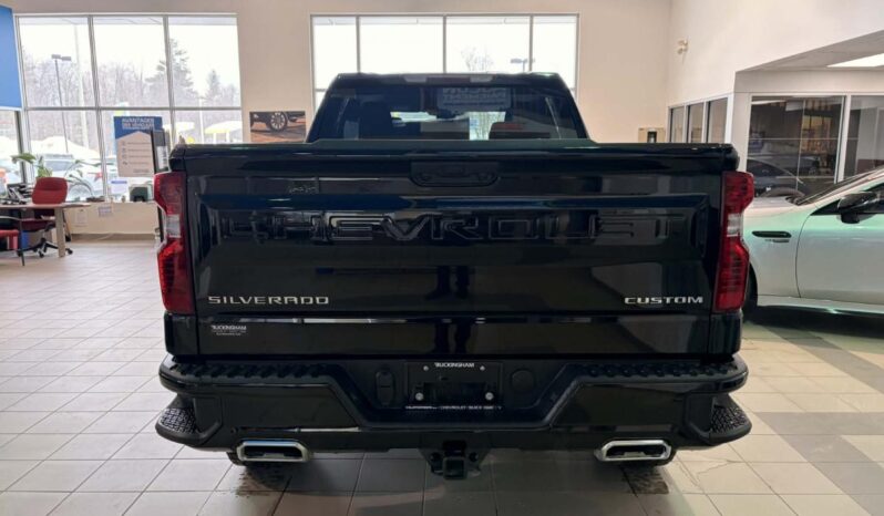 
								2026 Chevrolet Silverado 1500 Crew Cab Standard full									