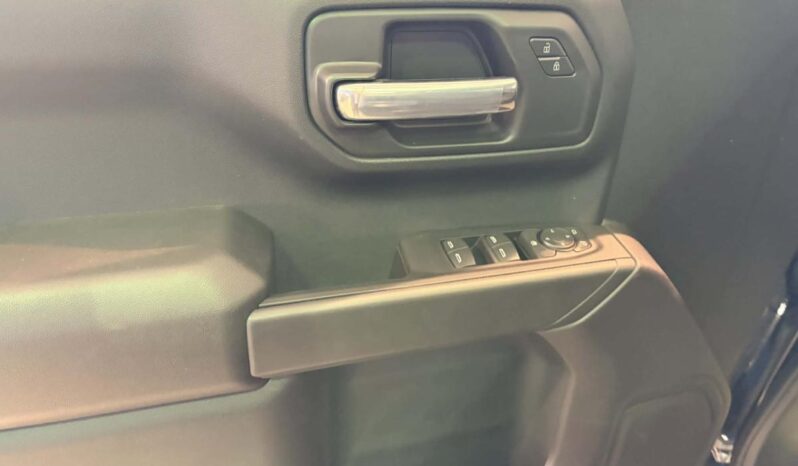 
								2026 Chevrolet Silverado 1500 Crew Cab Standard full									