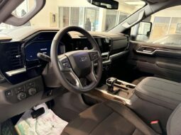 
										2026 Chevrolet Silverado 1500 Crew Cab Standard full									