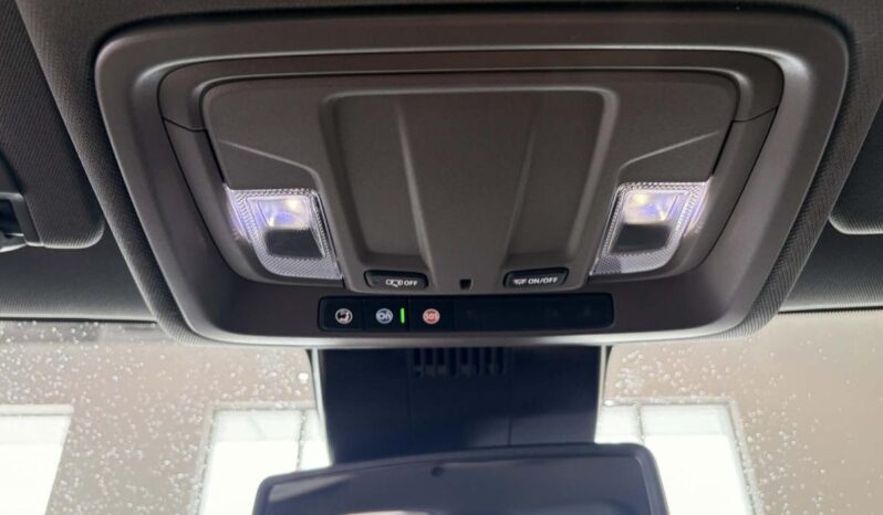 
								2026 Chevrolet Silverado 1500 Crew Cab Standard full									