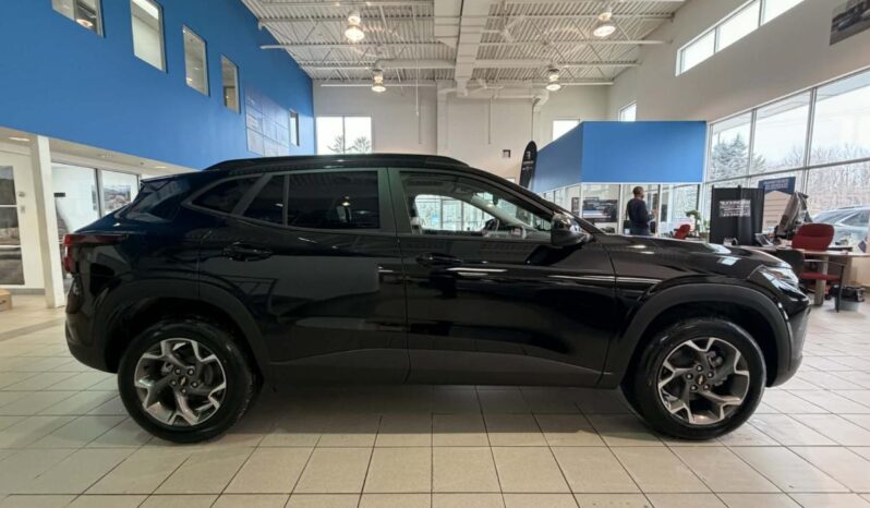 
								2026 Chevrolet Trax Fwd 4dr Lt full									