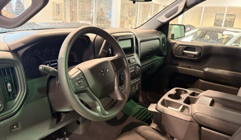 
								2026 Chevrolet Silverado 1500 Crew Cab Standard full									