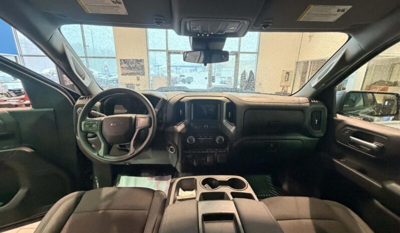 
								2026 Chevrolet Silverado 1500 Crew Cab Standard full									