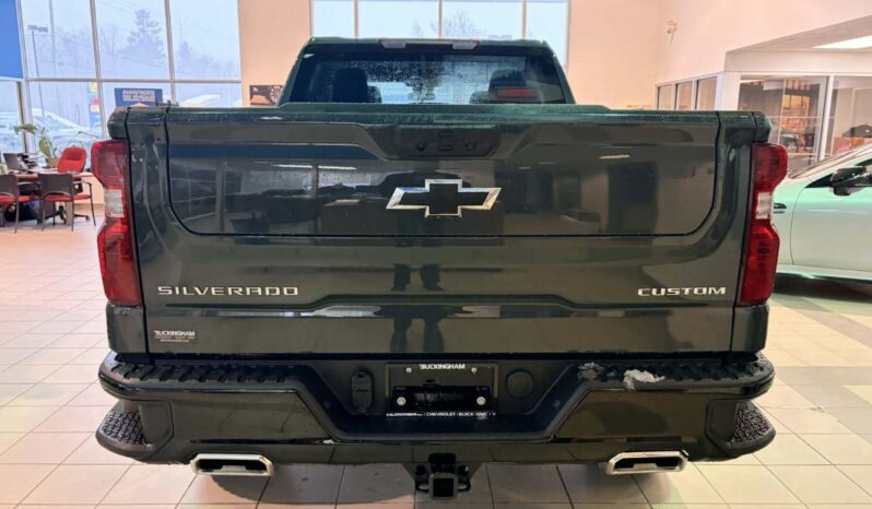 
								2026 Chevrolet Silverado 1500 Crew Cab Standard full									