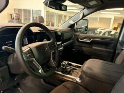 
										2026 Chevrolet Silverado 1500 Crew Cab Standard full									