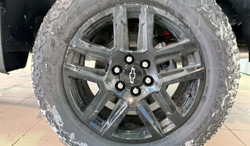 
								2026 Chevrolet Silverado 1500 Crew Cab Standard full									