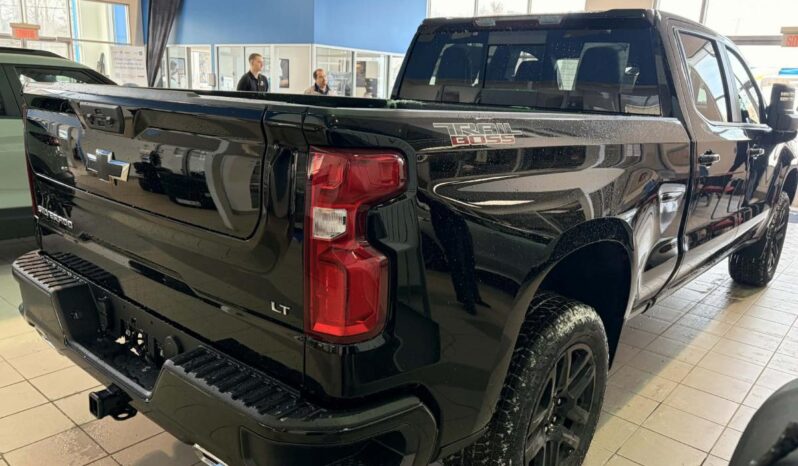 
								2026 Chevrolet Silverado 1500 Crew Cab Standard full									