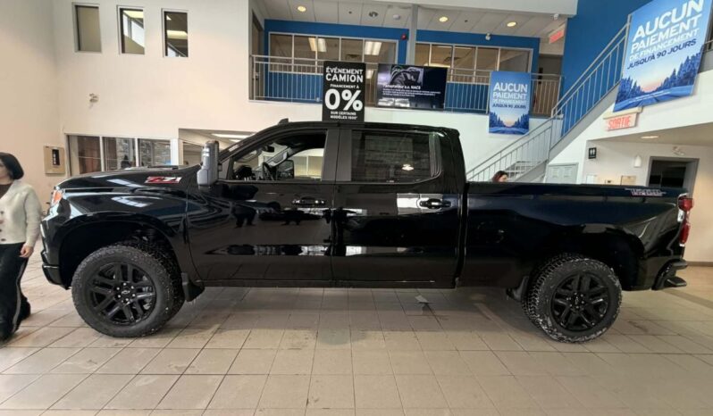 
								2026 Chevrolet Silverado 1500 Crew Cab Standard full									