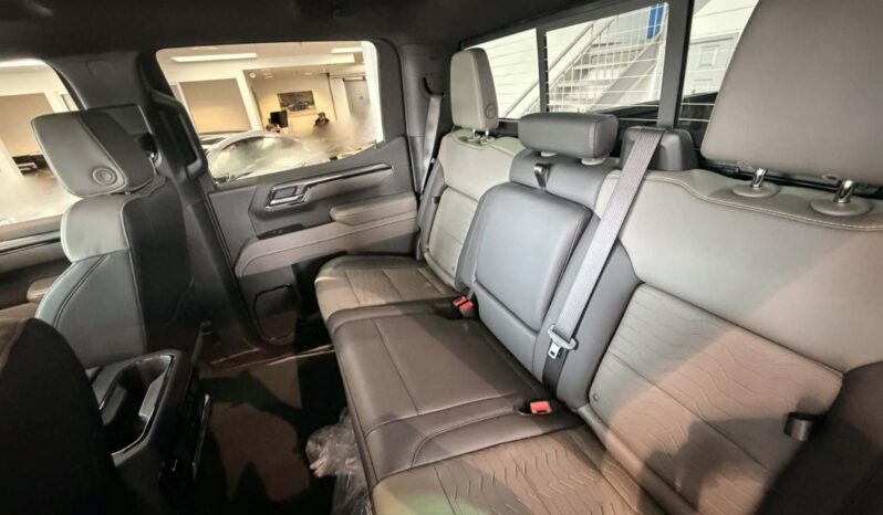 
								2026 Chevrolet Silverado 1500 Crew Cab Short Box 4 full									