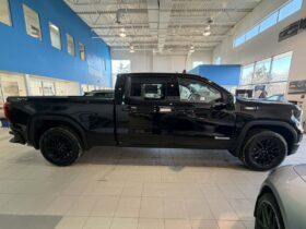 2026 GMC Sierra 1500 Crew Cab Standard