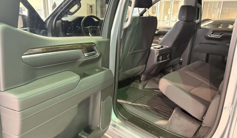 
								2026 GMC Sierra 1500 Crew Cab Standard full									