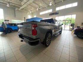 2021 Chevrolet Silverado 1500 Crew Cab 4×4 Rst