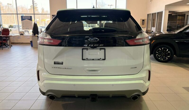 
								2021 Ford Edge Titanium Awd full									