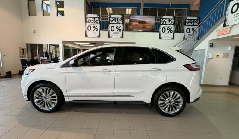 
								2021 Ford Edge Titanium Awd full									