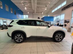 
										2021 Nissan Rogue Sv Awd Cvt full									