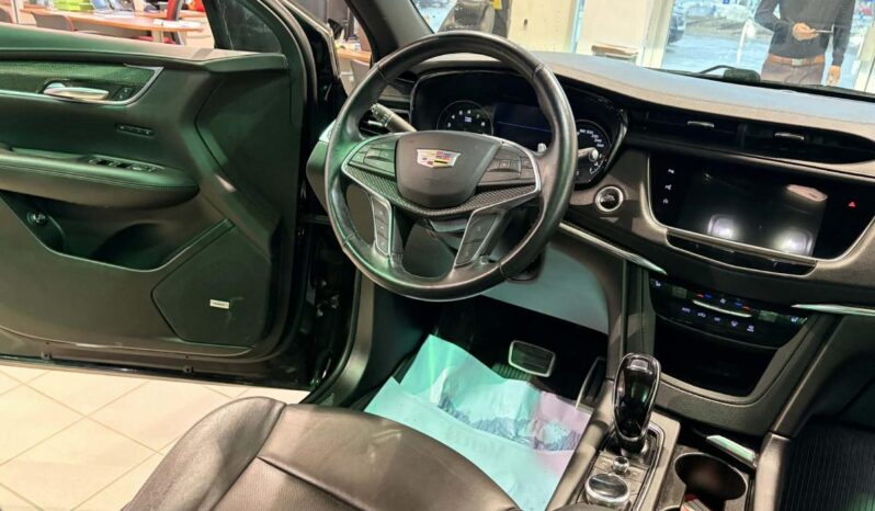 
								2022 Cadillac XT5 Sport Awd full									