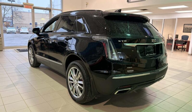 
								2022 Cadillac XT5 Sport Awd full									