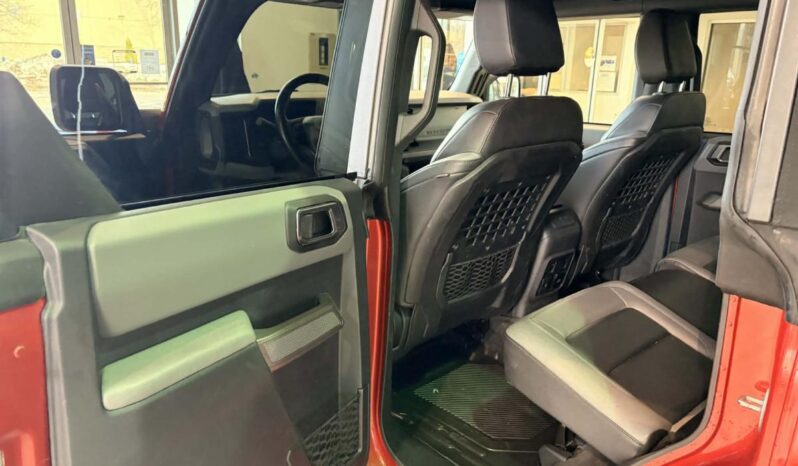 
								2022 Ford Bronco 4-Door Black Diamond full									