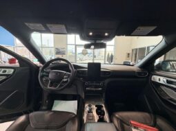 
										2022 Ford Explorer ST full									