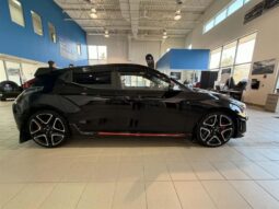 
										2022 Hyundai Veloster N 6sp full									