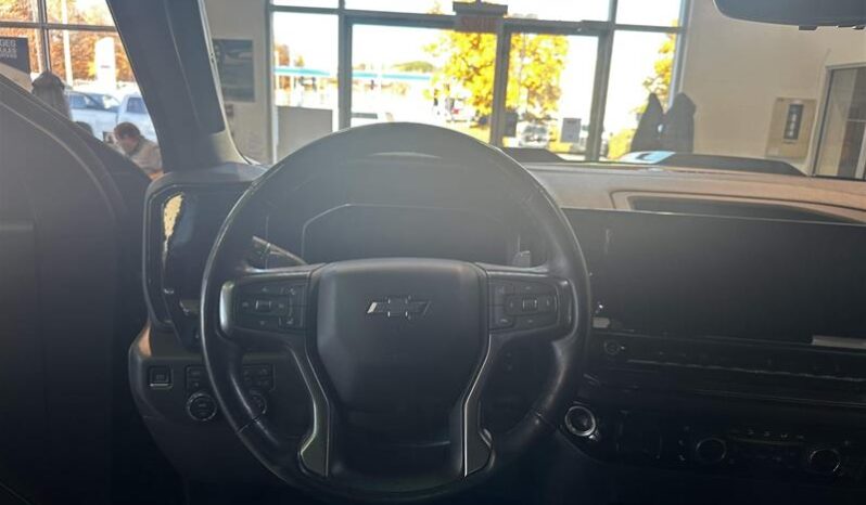 
								2023 Chevrolet Silverado 1500 Crew Cab 4×4 Zr2 full									