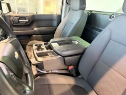 
										2024 Chevrolet Silverado 1500 Regular Cab Long Box full									