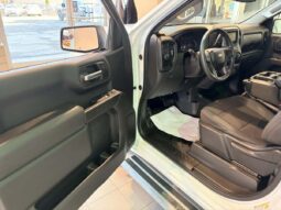 
										2024 Chevrolet Silverado 1500 Regular Cab Long Box full									
