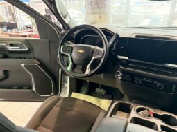 
										2024 Chevrolet Silverado 2500 4wd Crew Cab full									