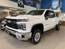 2024 Chevrolet Silverado 2500 - Used Truck - VIN: 2GC4YNE70R1229499 - Buckingham Chevrolet Buick GMC Gatineau