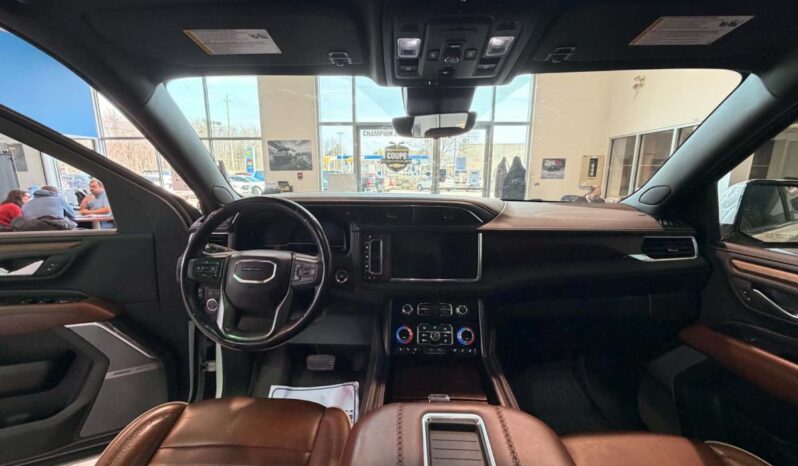 
								2024 GMC Yukon XL 4wd 4dr Denali full									