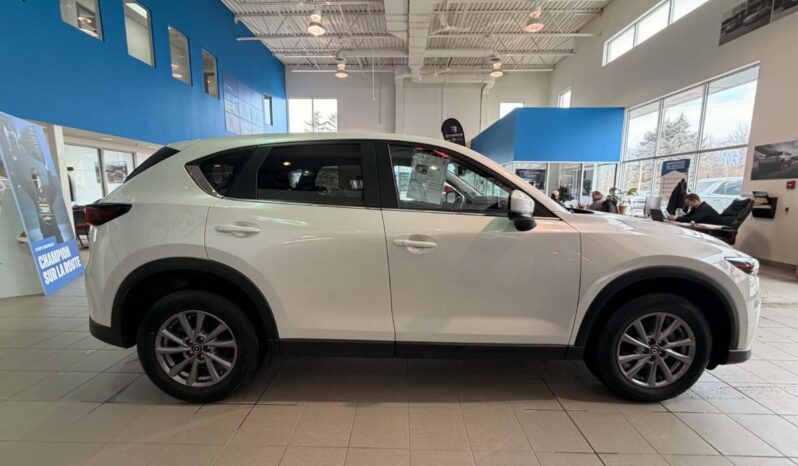 
								2024 Mazda CX-5 Gs Awd At full									