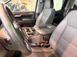 
										2025 Chevrolet Silverado 1500 Crew Cab Short Box 4 full									