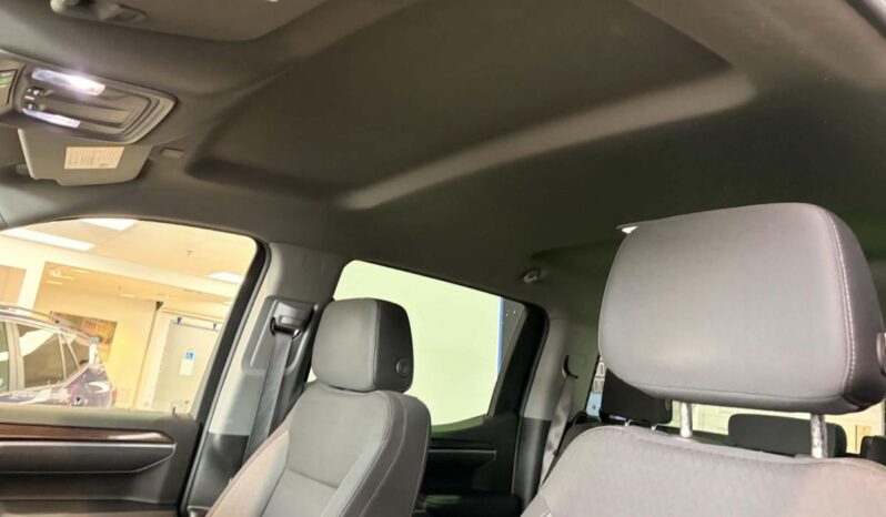 
								2025 Chevrolet Silverado 1500 Crew Cab Short Box 4 full									