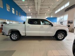 
										2025 Chevrolet Silverado 1500 Crew Cab Short Box 4 full									