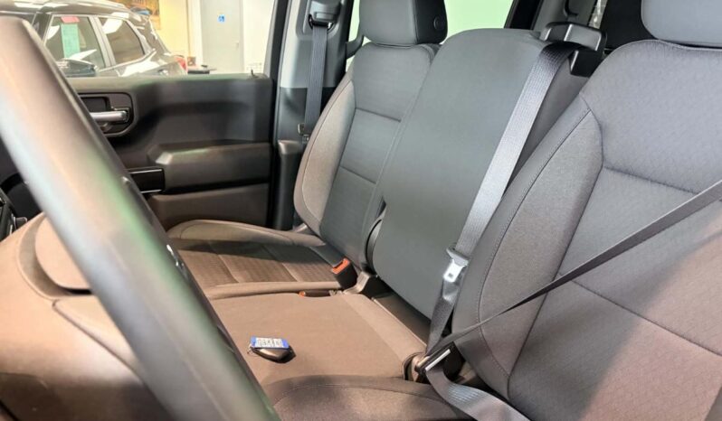 
								2026 Chevrolet Silverado 1500 Crew Cab Standard full									