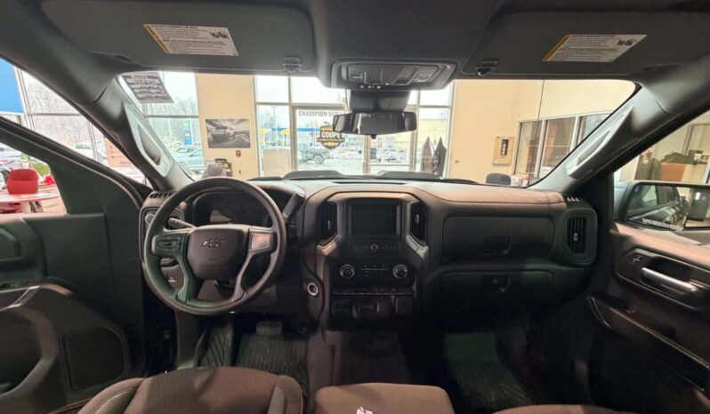 
								2026 Chevrolet Silverado 1500 Crew Cab Standard full									