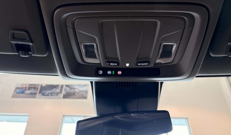 
								2026 Chevrolet Silverado 1500 Crew Cab Standard full									