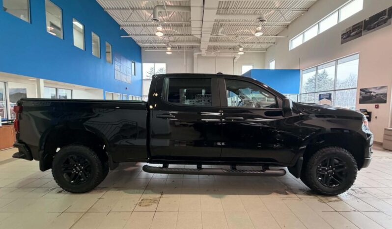 
								2026 Chevrolet Silverado 1500 Crew Cab Standard full									