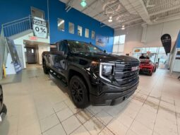 2026 GMC Sierra 1500 Crew Cab Standard