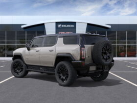2026 GMC Hummer EV SUV E4wd 4dr 2x 3vl