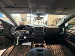 
										2017 GMC Sierra 1500 Double 4×4 Sle full									