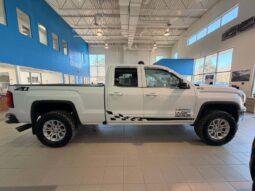 
										2017 GMC Sierra 1500 Double 4×4 Sle full									