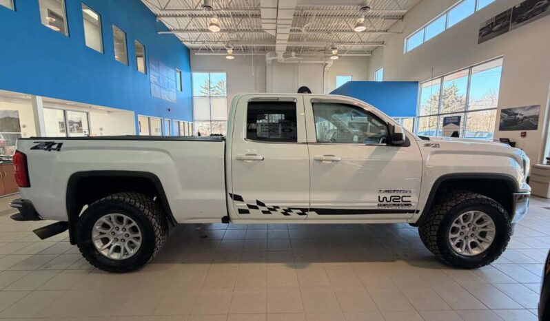 
								2017 GMC Sierra 1500 Double 4×4 Sle full									