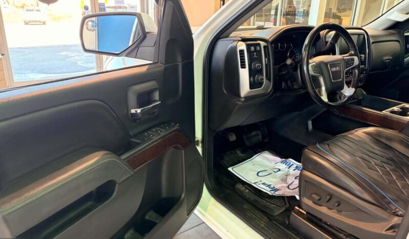 
								2017 GMC Sierra 1500 Double 4×4 Sle full									