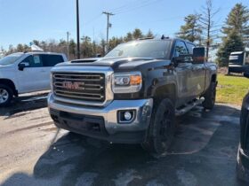 2018 GMC Sierra 2500 Crew Cab 4×4 Sle