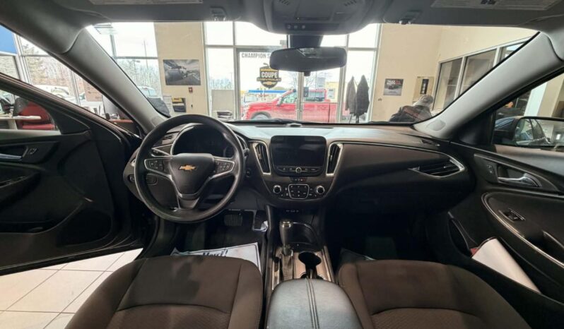 
								2020 Chevrolet Malibu LT full									