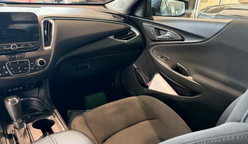 
								2020 Chevrolet Malibu LT full									