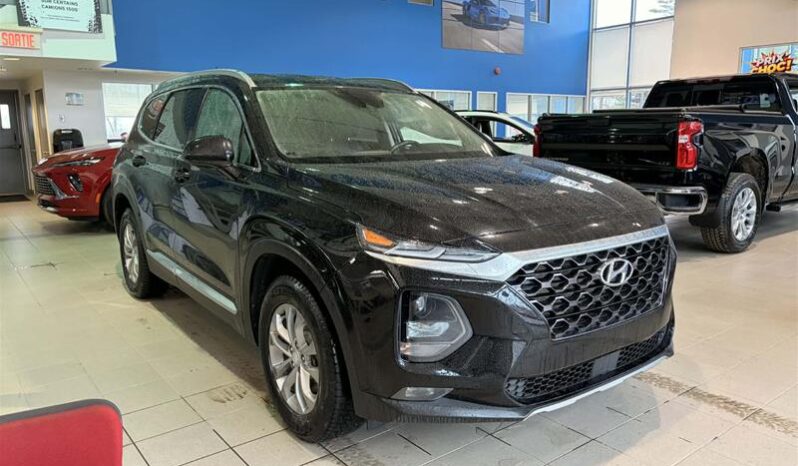 
								2020 Hyundai Santa Fe Essential Awd 2.4l full									