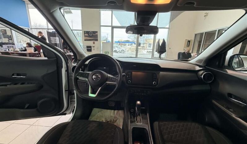 
								2021 Nissan Kicks Sv Cvt full									