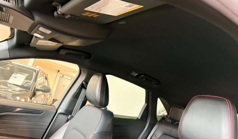 
								2023 Ford Escape St-Line Awd full									